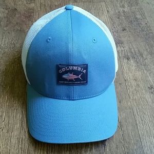 Columbia PFG cap.